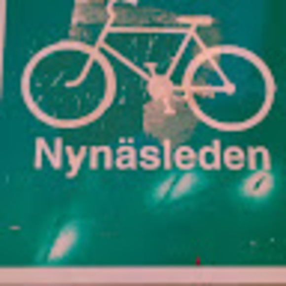 Meet your Posher, Beth - Picture 1 of 1